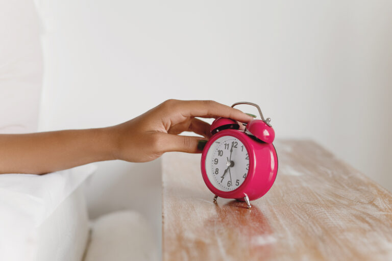 The Realistic 5AM Morning Routine for Working Women